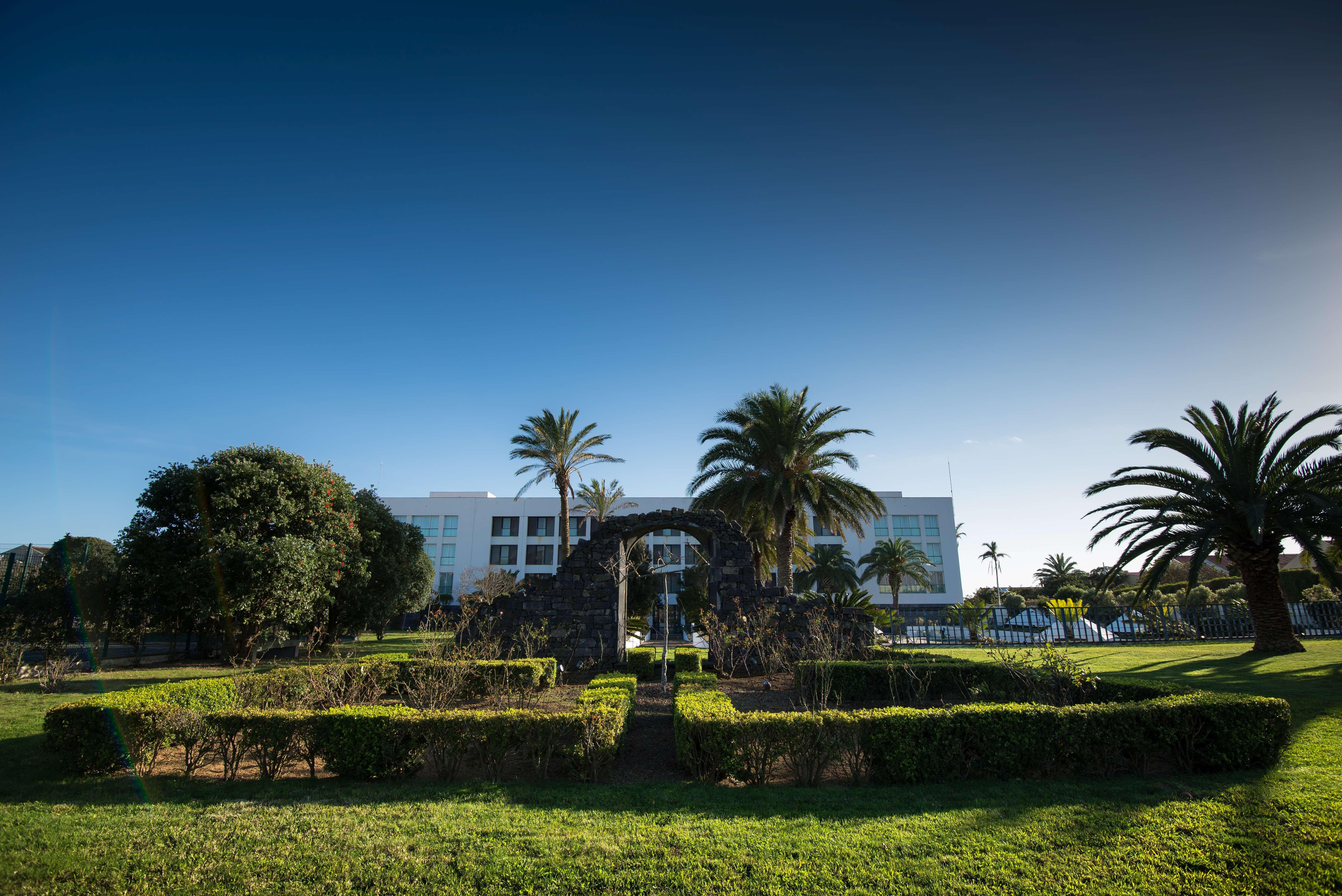 Azoris Royal Garden - Leisure & Conference Hotel Понта-Делгада Экстерьер фото