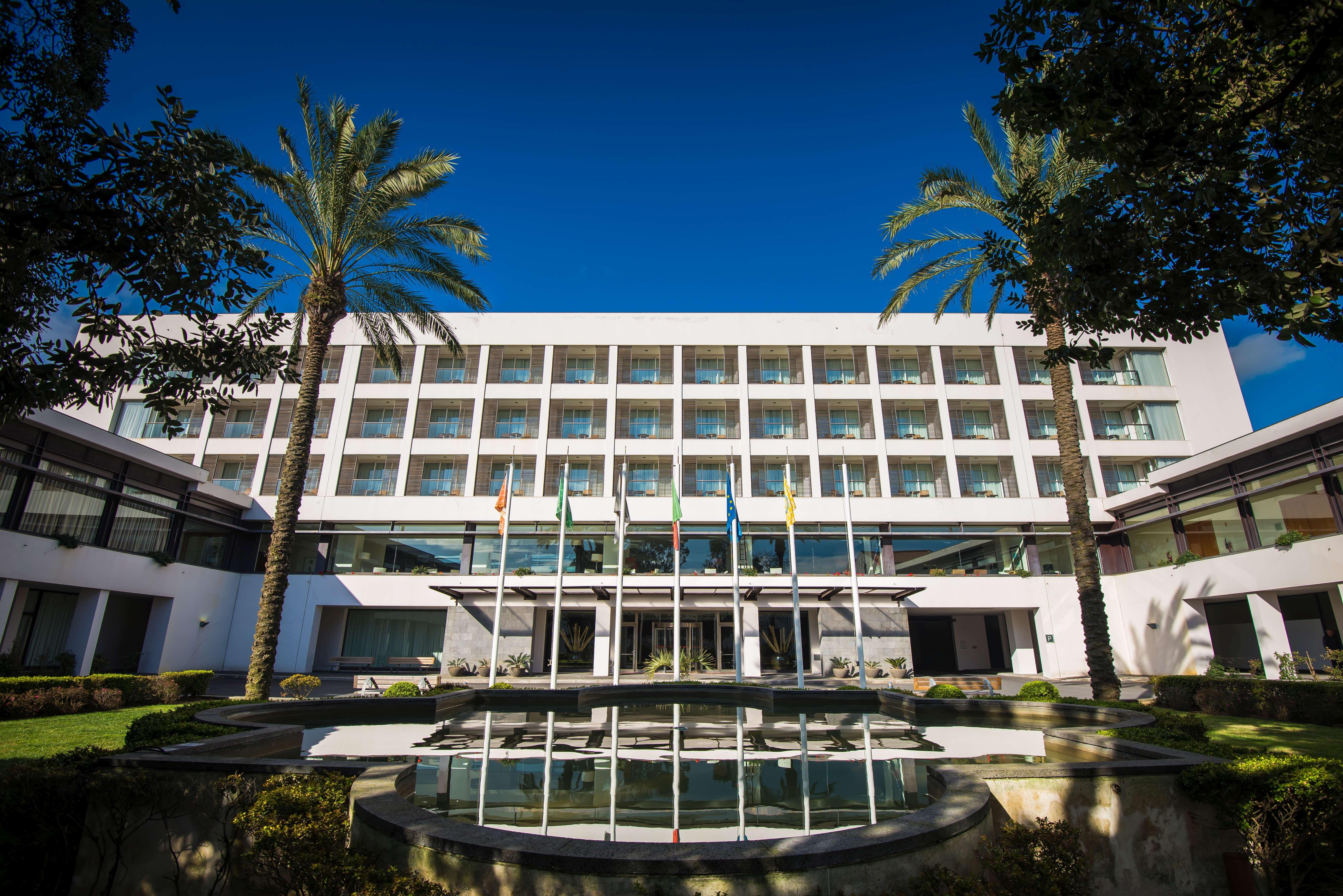 Azoris Royal Garden - Leisure & Conference Hotel Понта-Делгада Экстерьер фото
